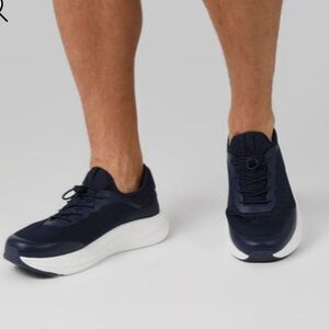 32 Degrees Cloudy Sneakers